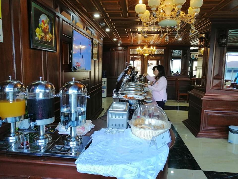 โรงแรมสอบัณฑิต ปากเซ ภายนอก รูปภาพ